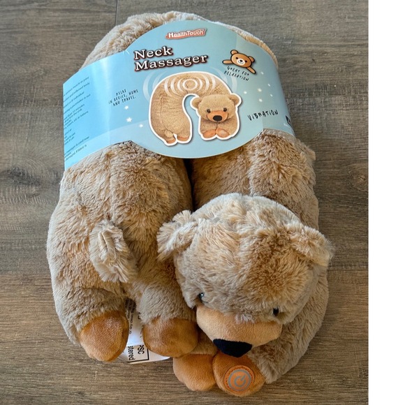 HealthTouch Brown Bear Plush Vibrating Neck Massager Travel Pillow NWT - Picture 5 of 7